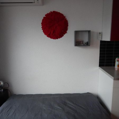 3 étoiles Studio 4 couchages résidence port cros à Sète Exterior foto