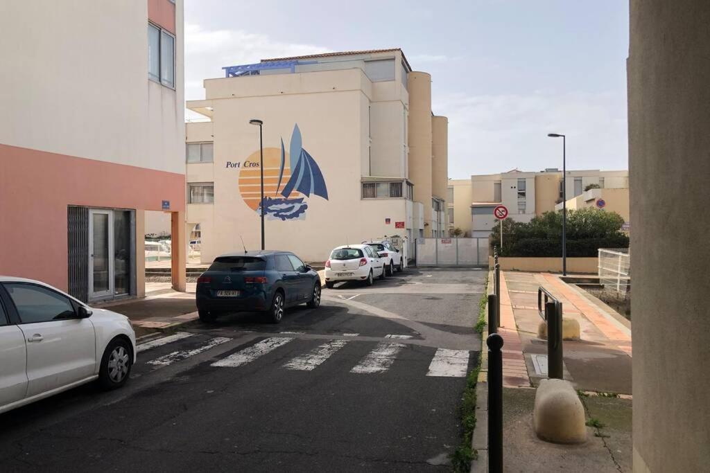 3 étoiles Studio 4 couchages résidence port cros à Sète Exterior foto