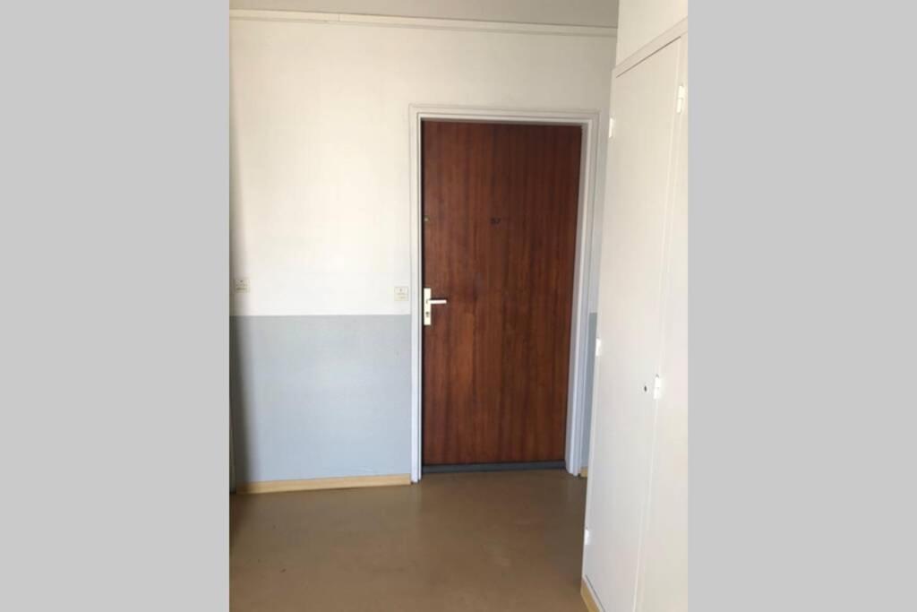 3 étoiles Studio 4 couchages résidence port cros à Sète Exterior foto