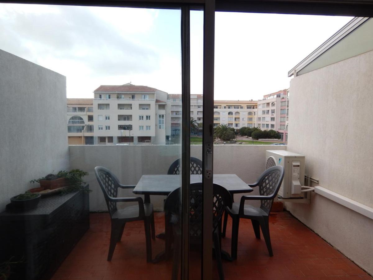 3 étoiles Studio 4 couchages résidence port cros à Sète Exterior foto